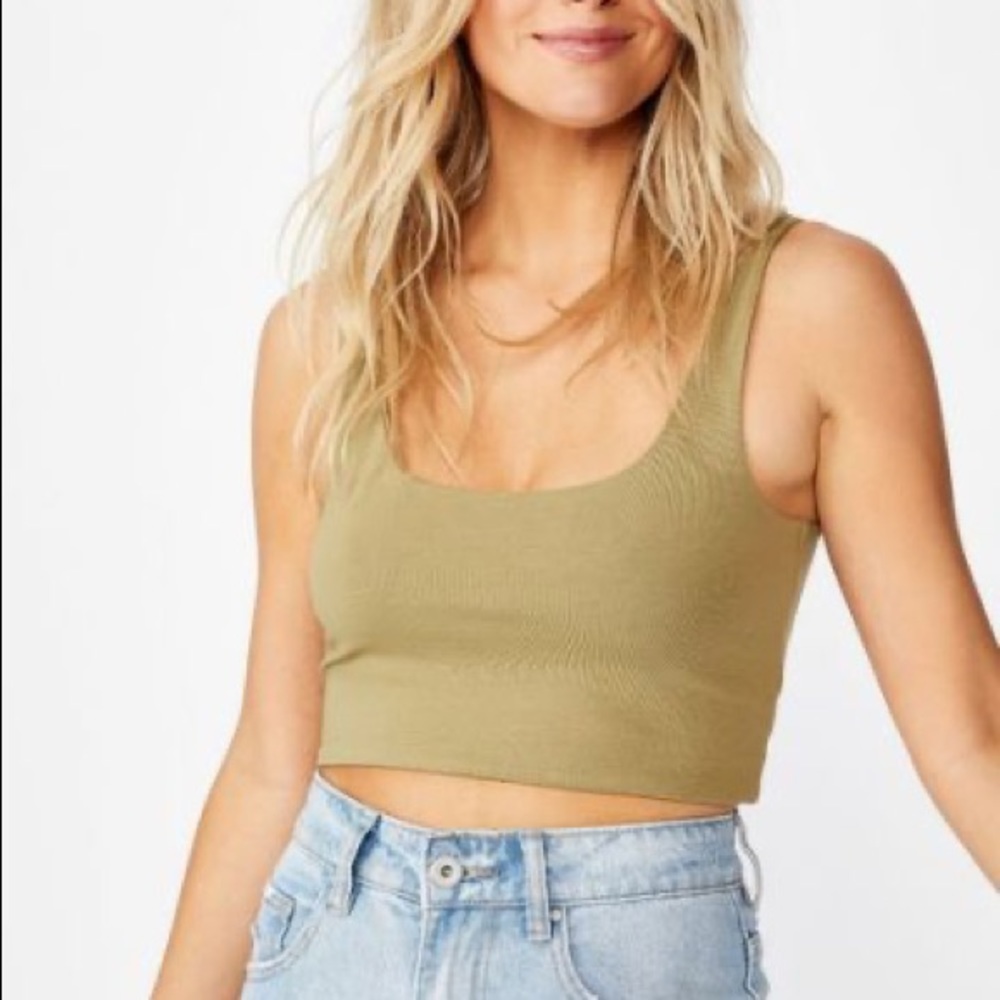 Ash Crop Tank in Green